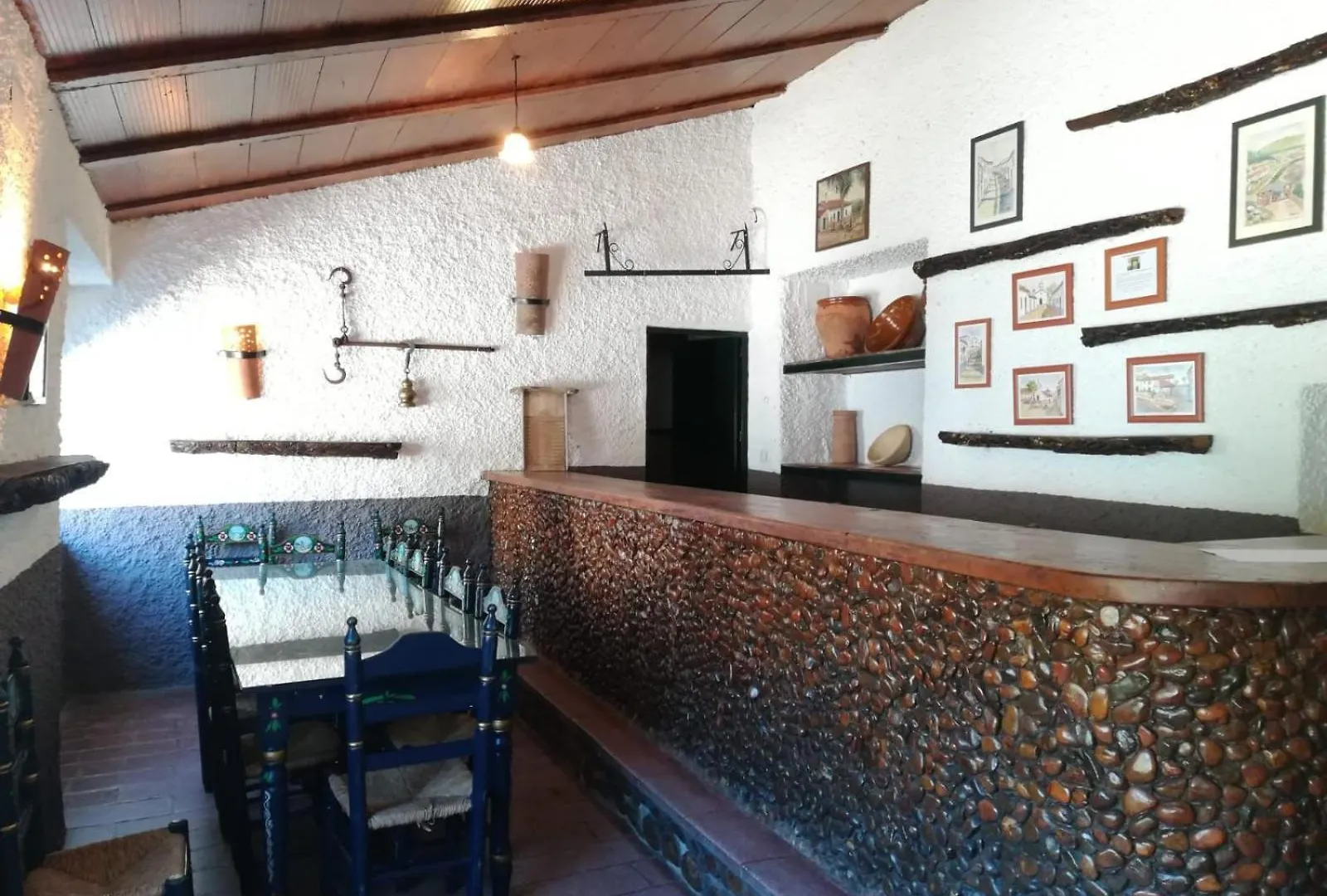 El Meson De Higuera De La Sierra Villa Higuera De La Sierra  0*, Higuera De La Sierra (Huelva) Spain